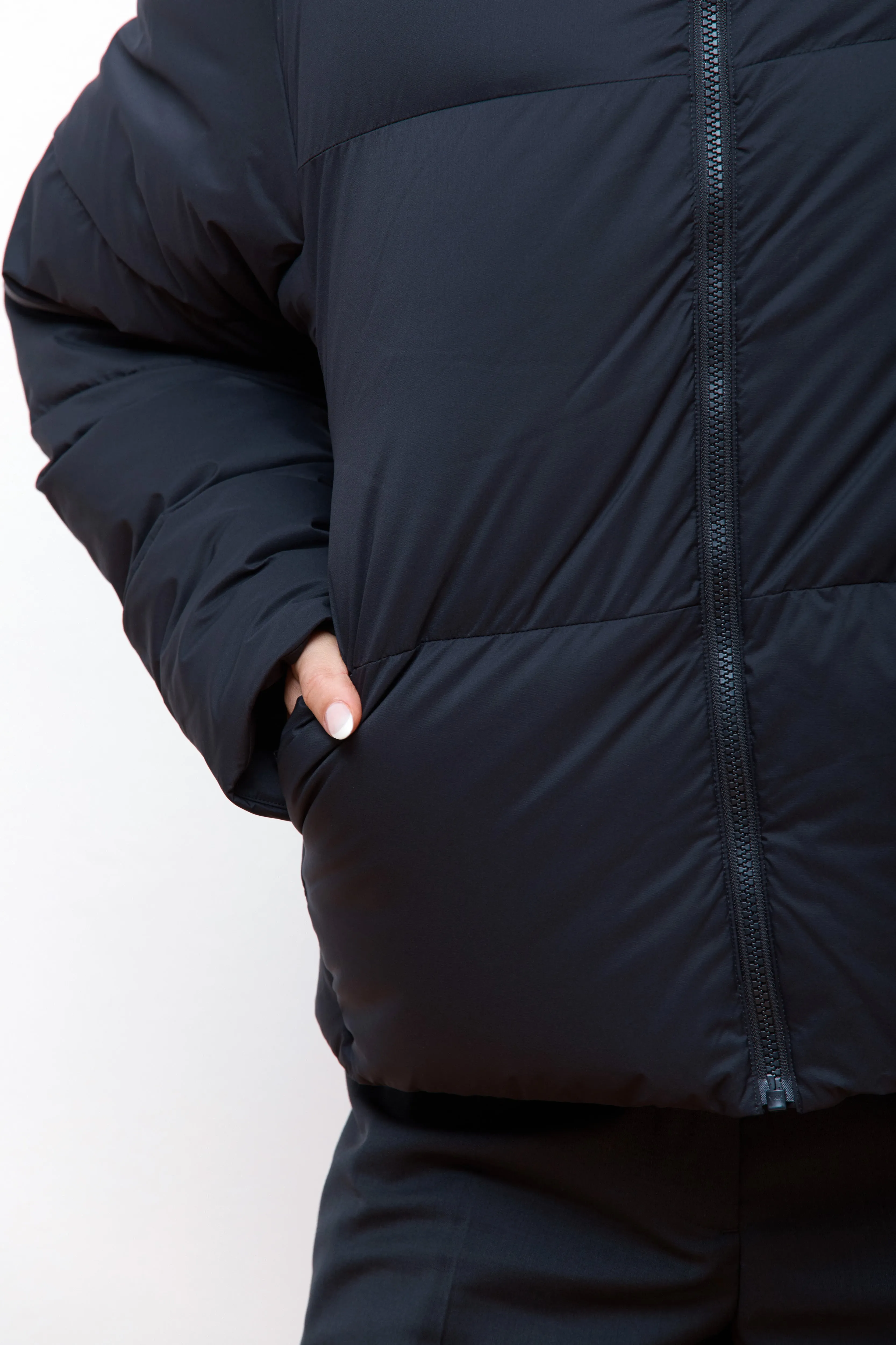 Conduit Down Jacket W Black