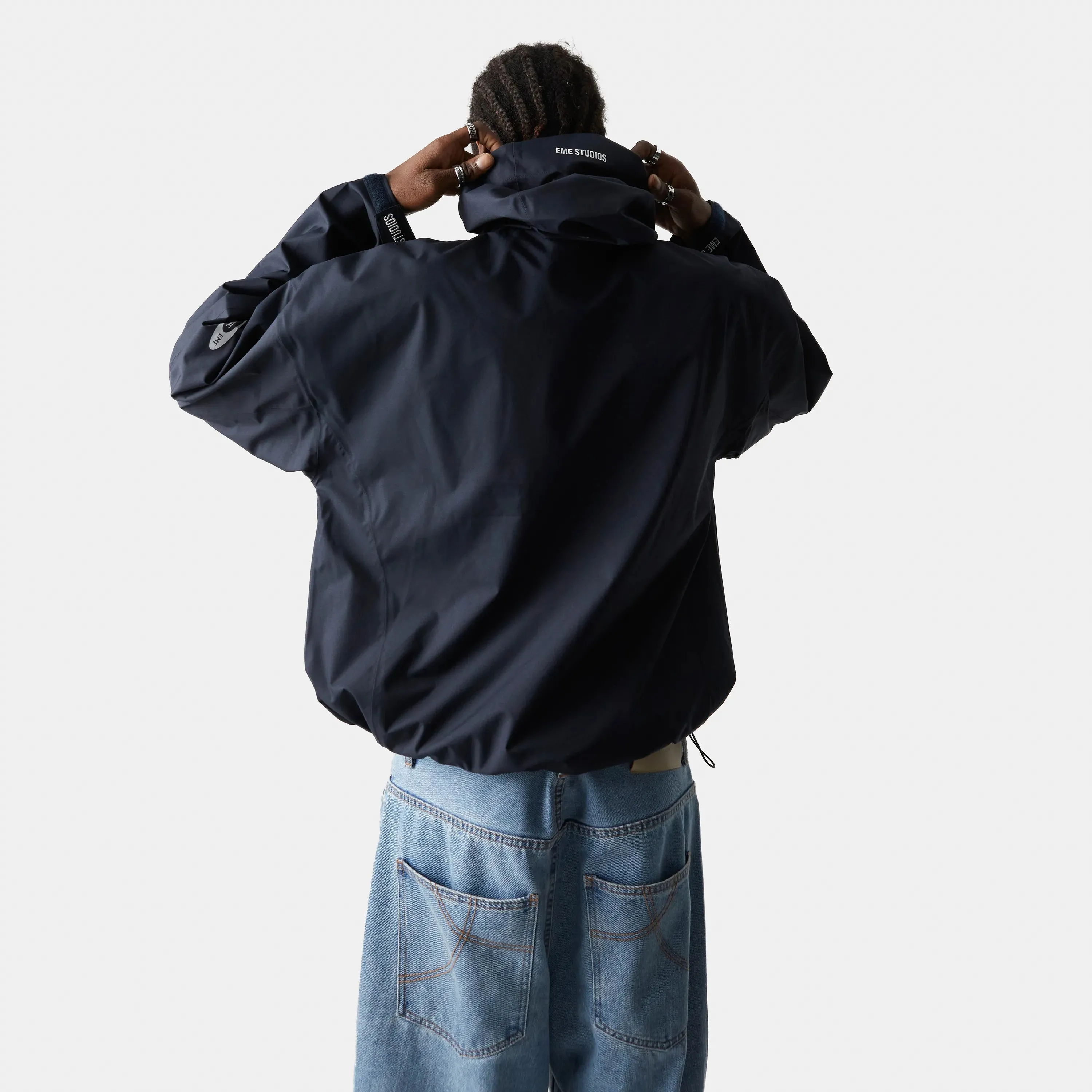 F - 5135 Navy Windbreaker