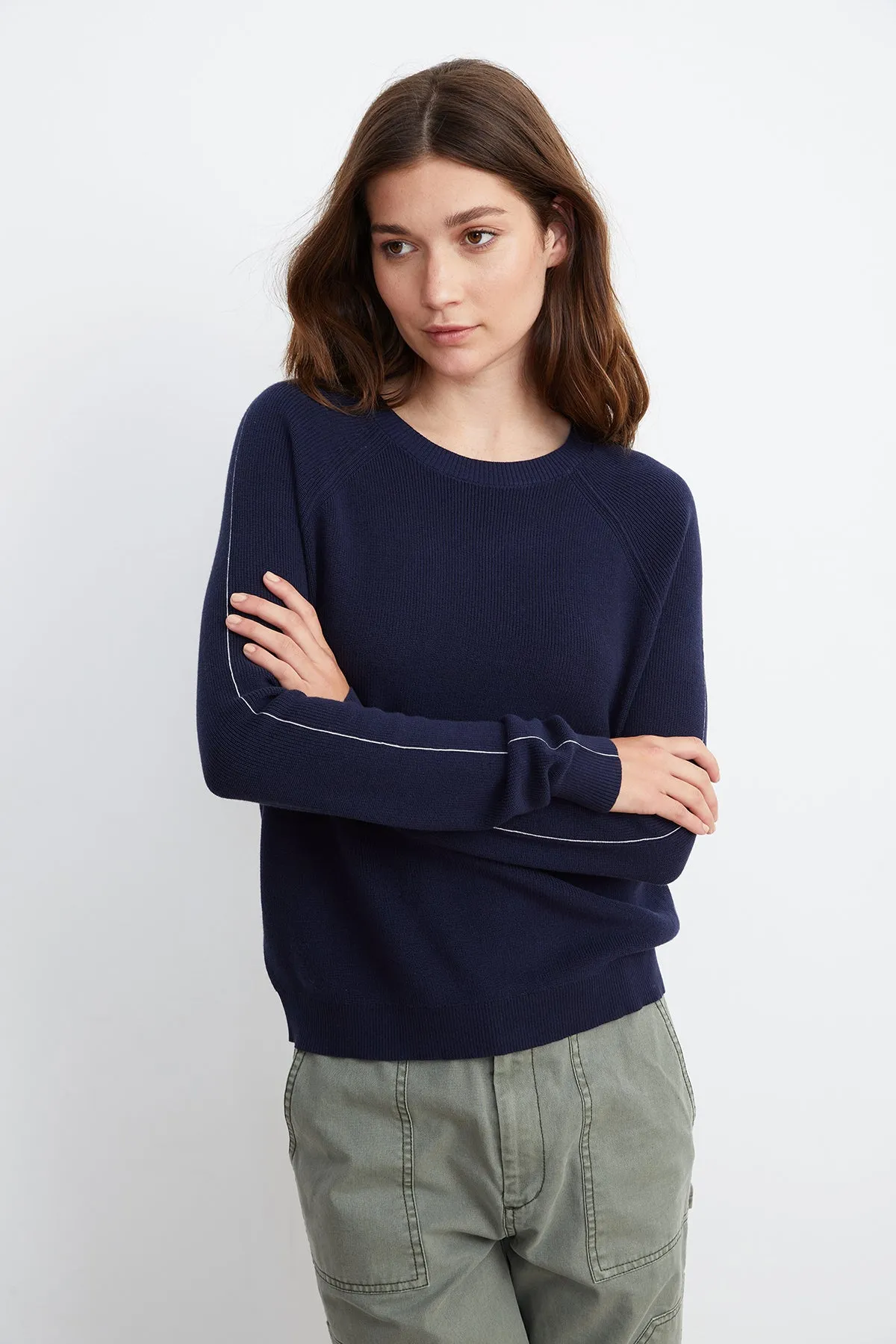 FINLEY CREW NECK SWEATER