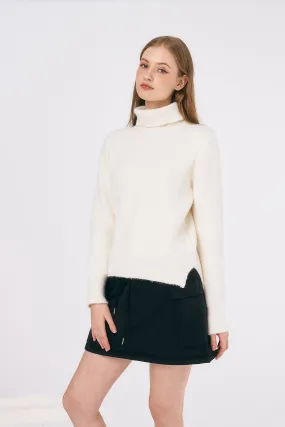 Hazel Turtleneck Pullover