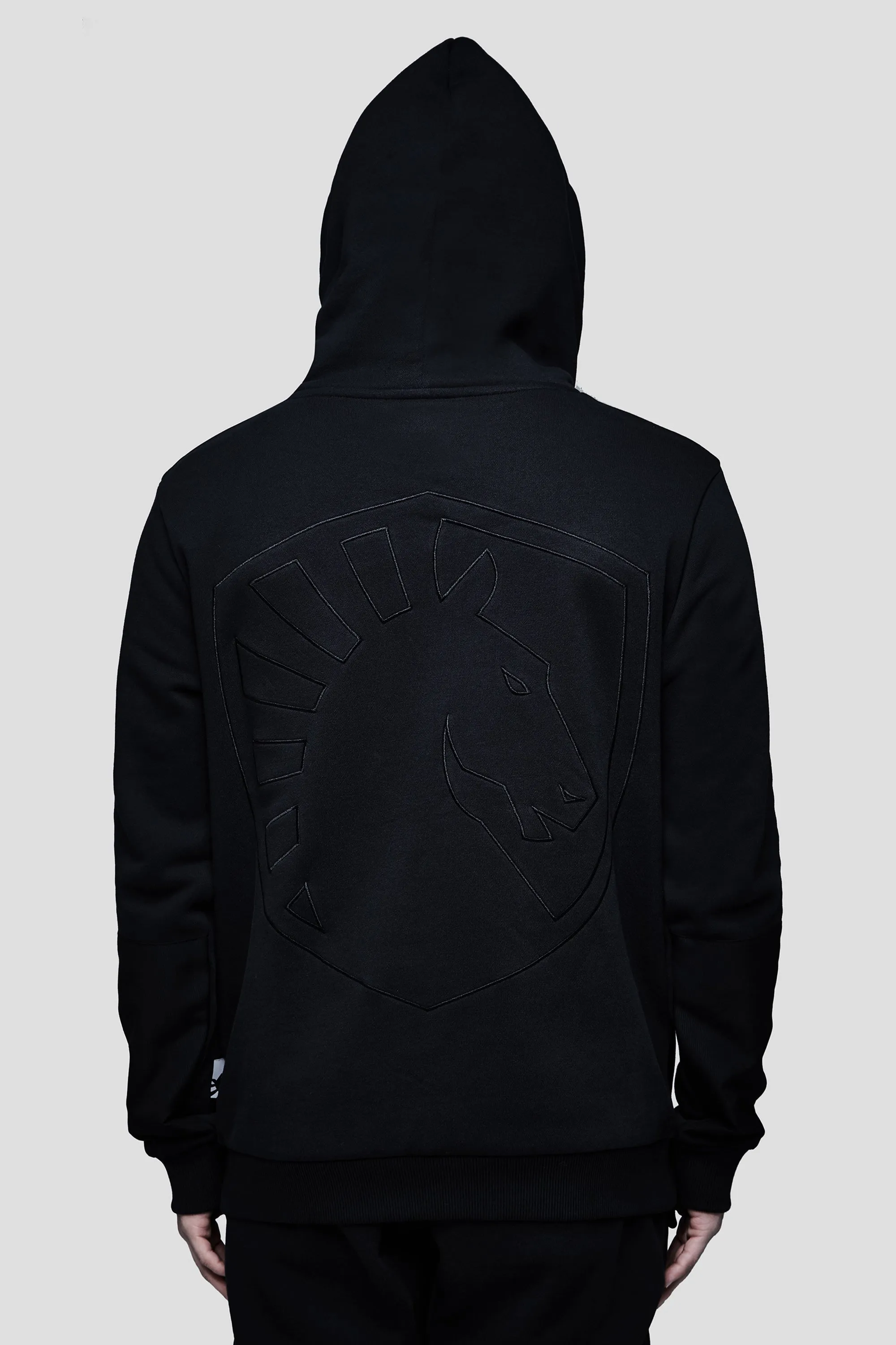 PRESTIGE PULLOVER HOODIE