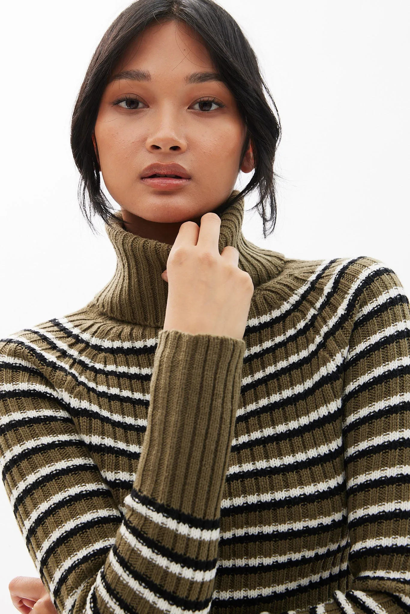 Ribbed Long Sleeve Turtleneck Sweater