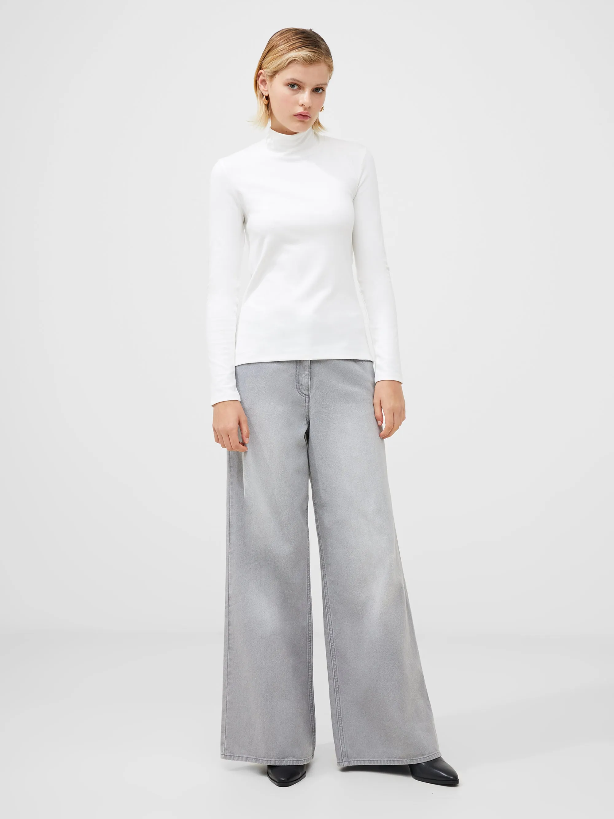 Roy Viscose Turtleneck Top