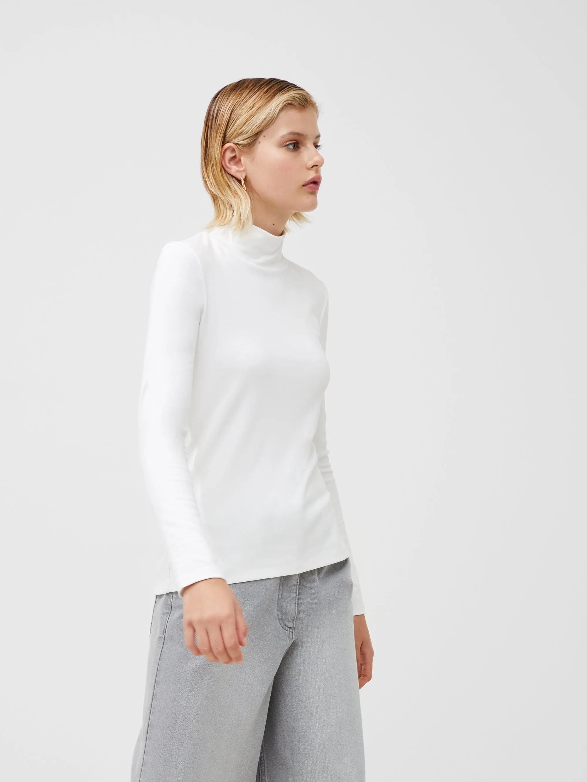 Roy Viscose Turtleneck Top