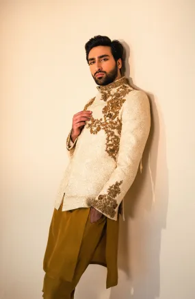 Rustam – Off-White Prince Coat Paired with a Mustard Kurta and Pants