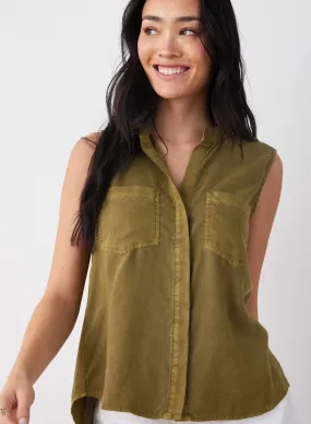 Sleeveless Two Pocket Button Down - Jungle Green