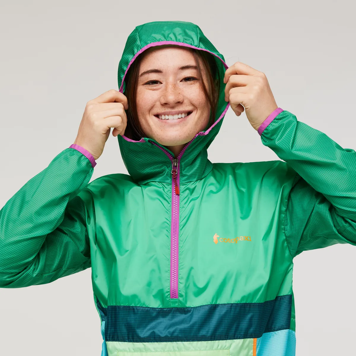 Teca Half-Zip Windbreaker - Women's